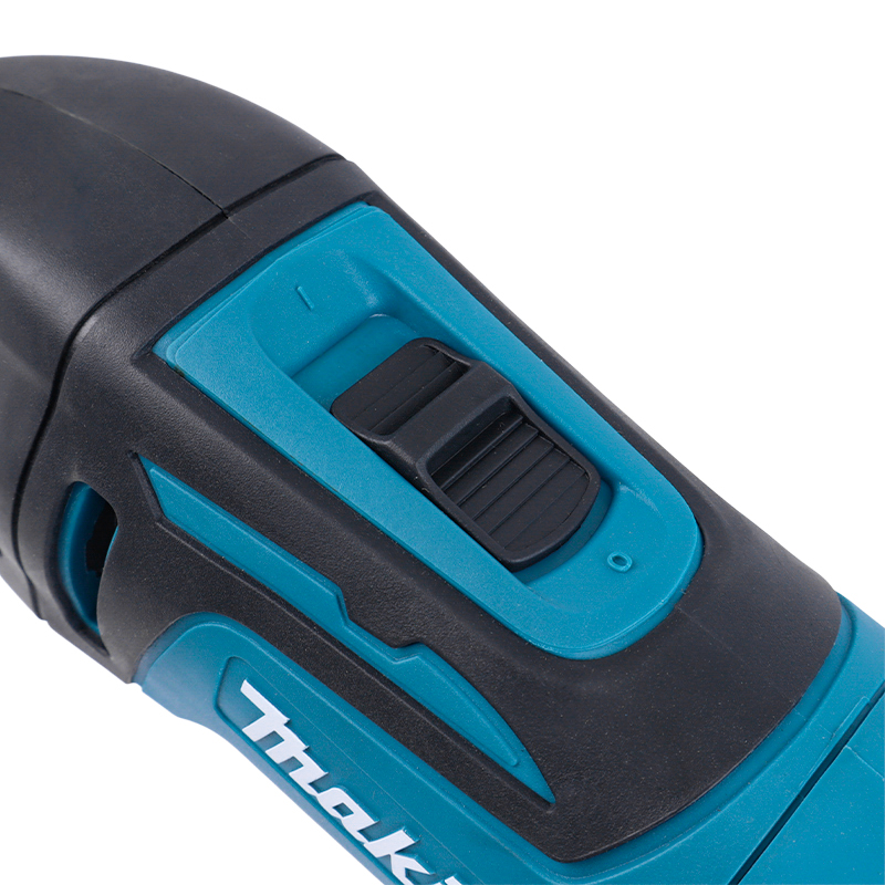 Реноватор Makita TM3000C (6000-20000 оборотов/мин, угол колебаний 3.2, питание 220v, вес 1.4 кг) в Рыбинске
