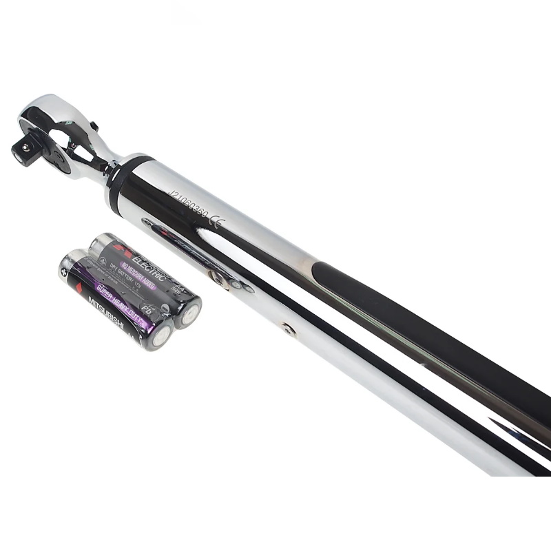 Ключ динамометрический JTC JTC-1463, 3/8", с цифровой индикацией, усилие затяжки 7-135Nm, длина 425 мм в Коврове