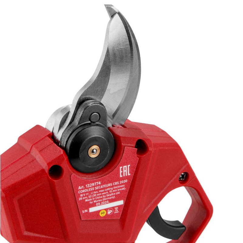 Аккумуляторный секатор Wortex CBS 2030 ALL1 SOLO 1329774, в кор., бесщеточный, 18 В, ветки до 28 мм