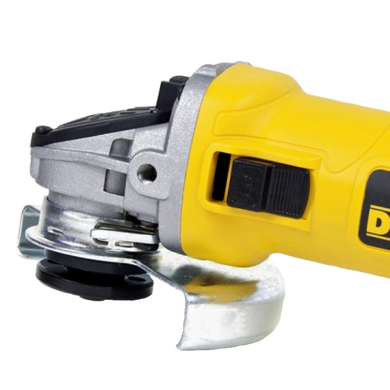 Угловая шлифмашина (болгарка) DeWalt DWE4057, 125 мм, 800 Вт, плавный пуск в Угличе