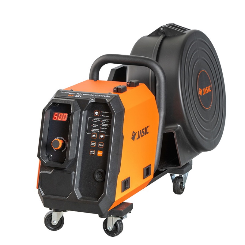 Аппарат ручной лазерной сварки Сварог Laser Weld 1500 3.0