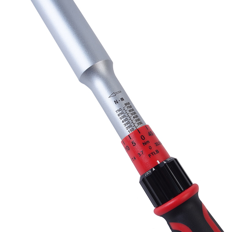 Ключ динамометрический JTC JTC-6689, 3/4", усилие затяжки, 150-800 Nm, длина 1100 мм в Угличе