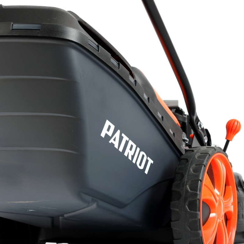 Газонокосилка бензиновая Patriot PT 47BS, 3,5 л.с., ширина скашивания 46 см, самоходная, 512109016 в Ярославле