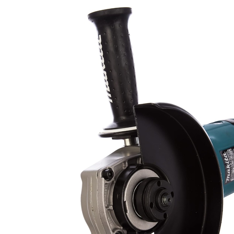 Угловая шлифмашина (болгарка) Makita GA7040SF01, 180 мм, 2600 Вт, плавный пуск в Кинешме