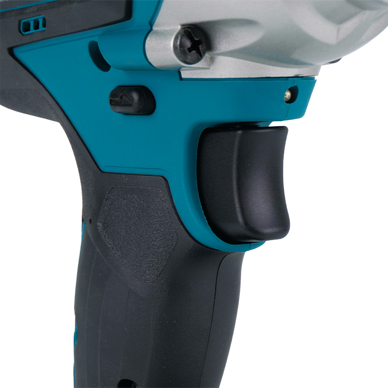 Гайковерт аккумуляторный Makita DTW190RME (ударный, размер патрона 1/2", число оборотов 2300 об/мин) в Череповце