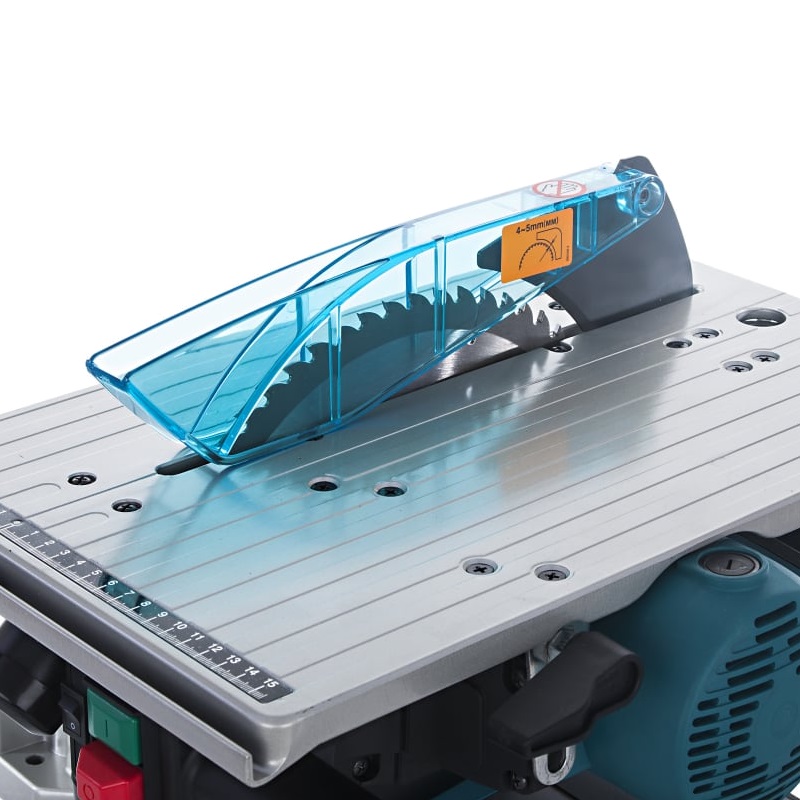 Комбинированная торцовочная пила Makita LH1040F (1650 Вт, диск 260 мм, антизапуск, подсветка) в Кинешме