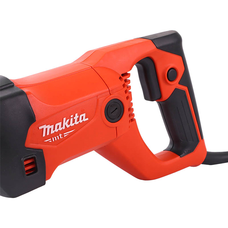 Сабельная пила Makita M4501 (2800 ход/мин, 1010 Вт, глубина пропила материала 130-255 мм)