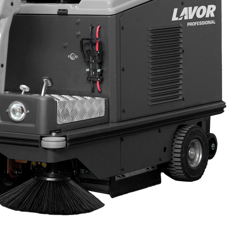 Подметальная машина аккумуляторная Lavor Professional SWL R1000 ET 0.061.0006 в Коврове