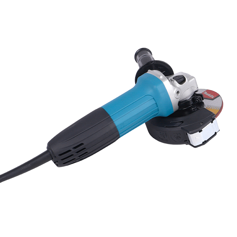 Угловая шлифмашина (болгарка) Makita GA5030RK, 125 мм, 720 Вт, плавный пуск, в кейсе в Коврове