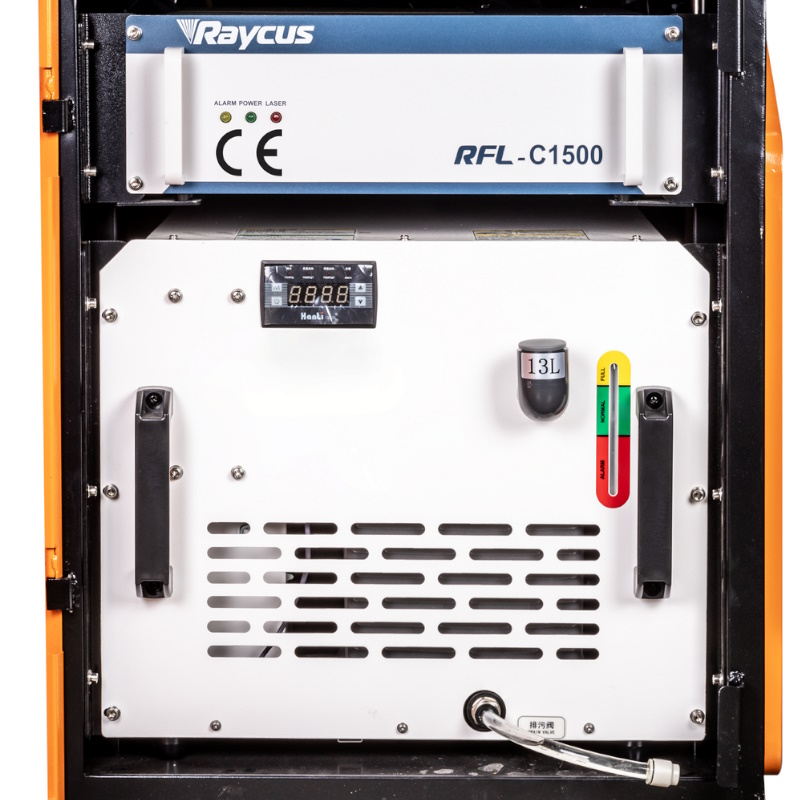 Аппарат для ручной лазерной очистки FoxWeld LASER 1500-1-МТ 9304 в Иваново