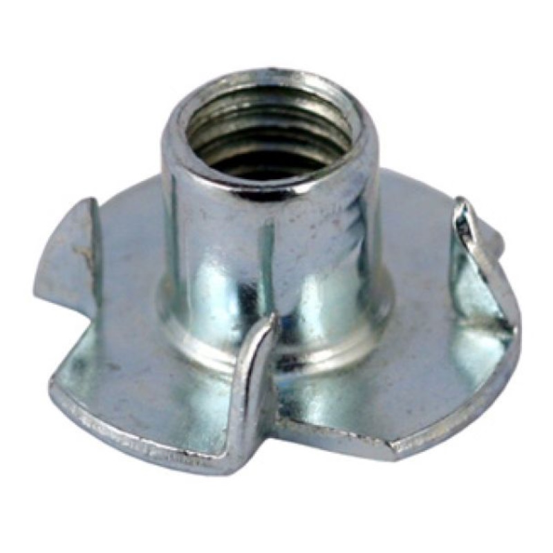 Гайка Starfix SM-94542-2500 М811 врезная цинк DIN 1624 2500 шт в коробе 6148₽