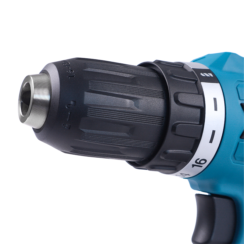 Дрель аккумуляторная Makita DF488D004, 18В, 13мм, 42/24Нм (2х2.0Ач, з/у) в Иваново