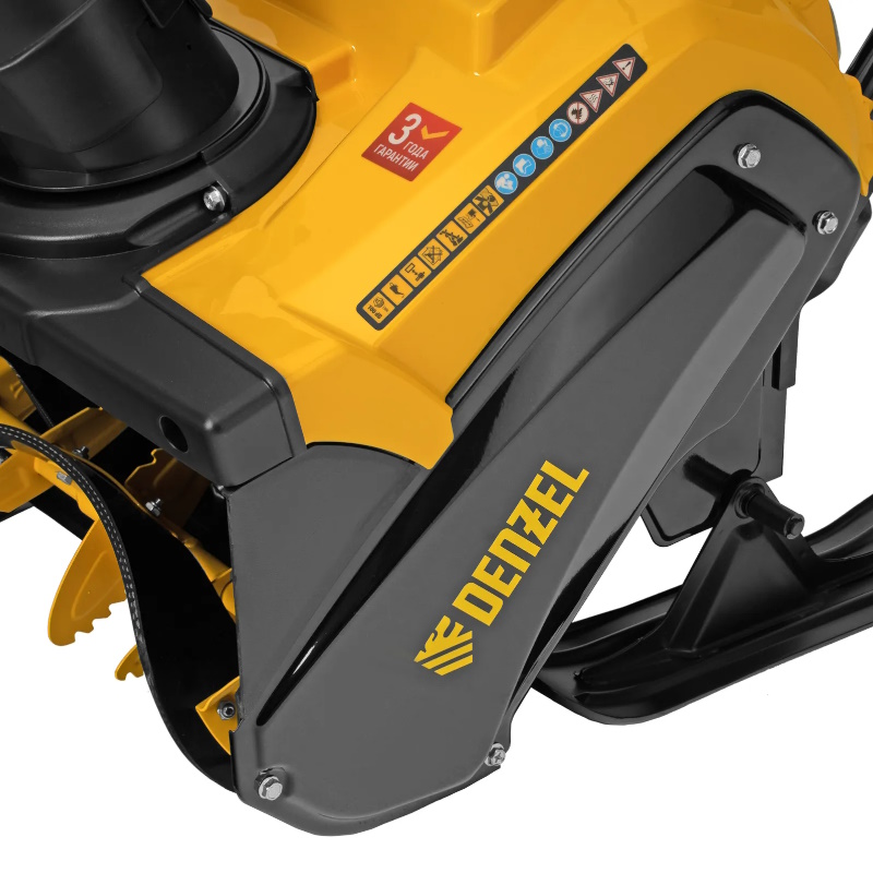 Бензиновая снегоуборочная машина Denzel SB 460 Sled 97648, 99cc, лыжи ручной старт в Угличе