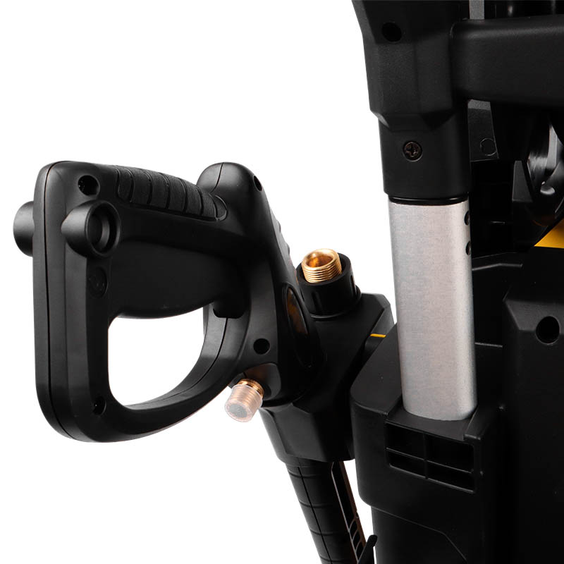 Мойка Huter W210i Professional 70/8/18