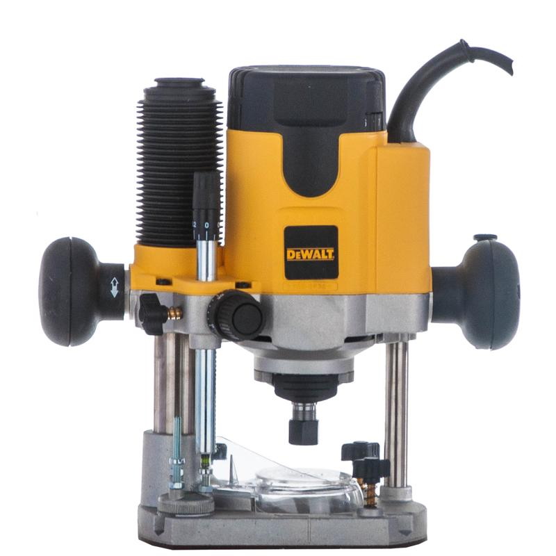 Фрезер DeWalt DW621-QS в Твери