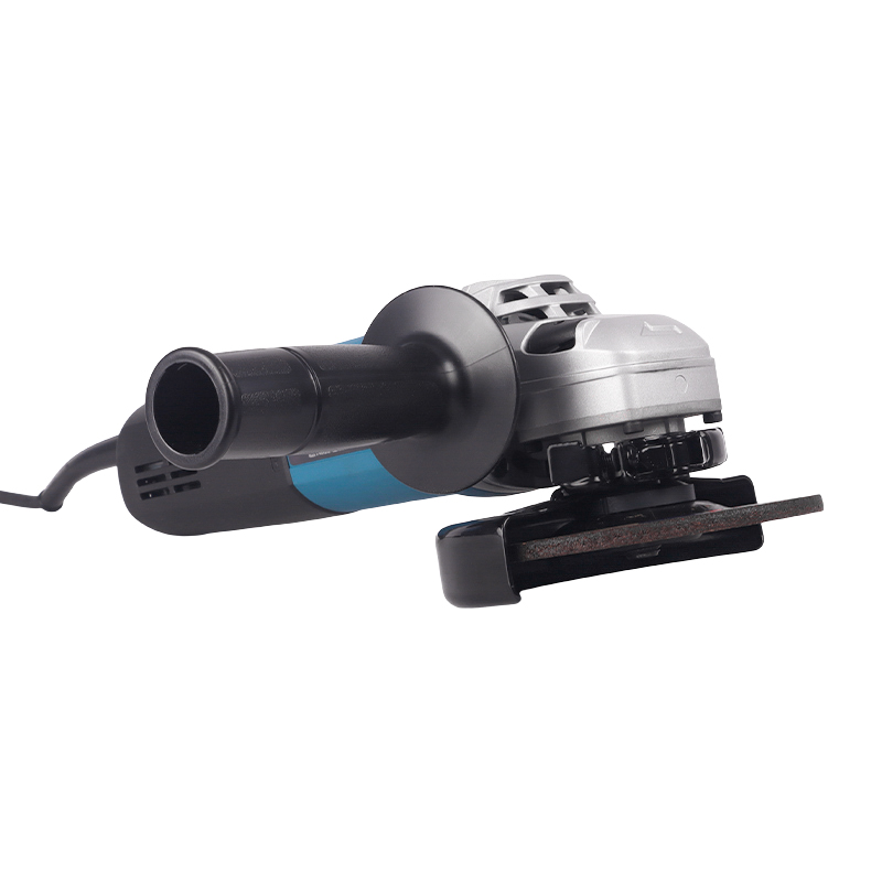 Угловая шлифмашина (болгарка) Makita 9565CVR, 125 мм, 1400 Вт, плавный пуск, регулировка оборотов в Череповце