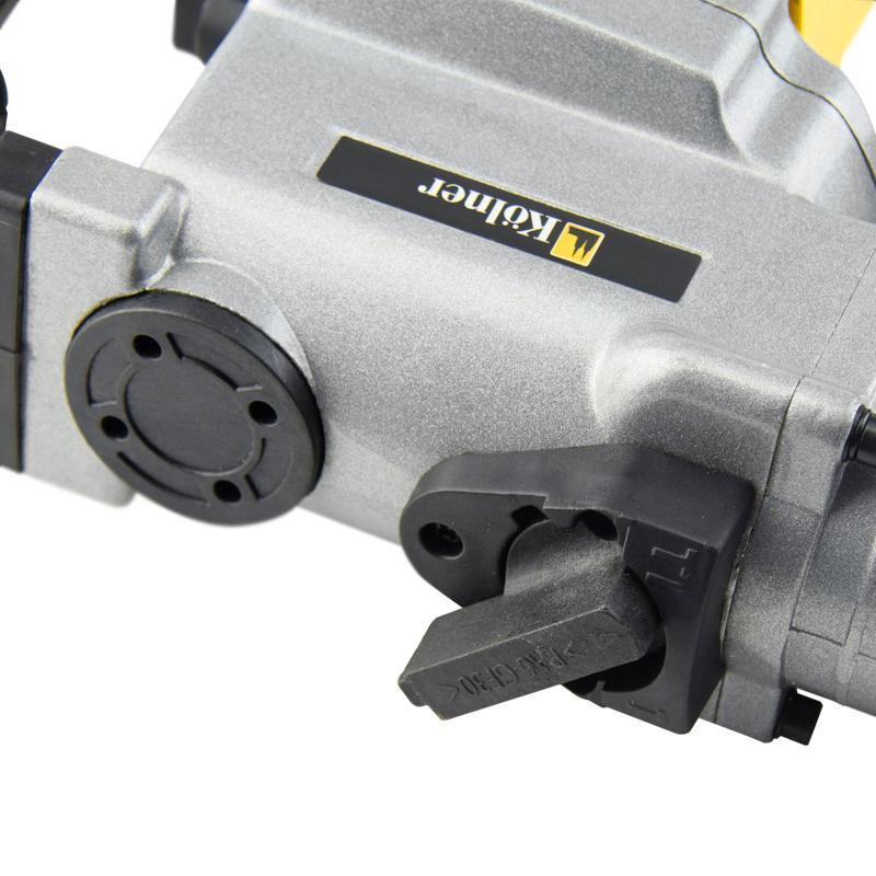 Перфоратор Kolner KRH 900C  в кейсе, с защитной муфтой в Переславле