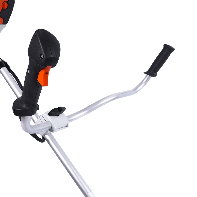 Четырехтактная бензокоса Stihl FS 111 41802000555 (леска, нож, мощность 1.5 л.с., 1.05 кВт, ) в Череповце