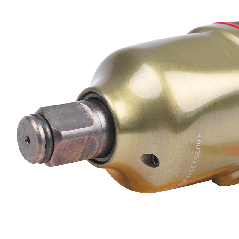 Ударный пневмогайковерт Fubag IWC 1400 34 100250 расход воздуха 255 лмин максимальный крутящий момент 1390 нм