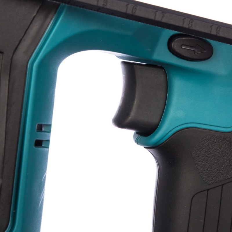 Аккумуляторный перфоратор Makita HR166DZ , с защитной муфтой в Кинешме