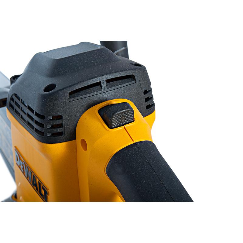 Аллигаторная пила DeWalt DWE 397