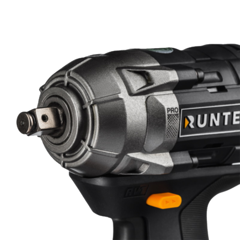 Гайковерт ударный аккумуляторный Runtec Pro RT-IW750, 1/2", 20В, 2*4Ач, 750Нм