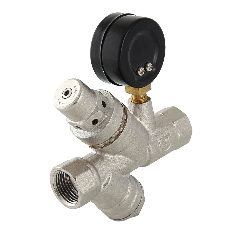 Подпиточный клапан Valtec с фильтром и манометром 1/2" VT.515.N.04