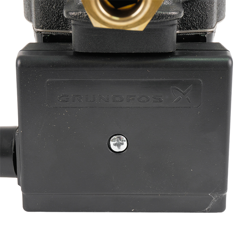 Насос для повышения давления воды (подкачивающий) Grundfos UPA 15-90/160 99547009 (25 литров/мин, вес 2.7 кг, центробежный) в Череповце