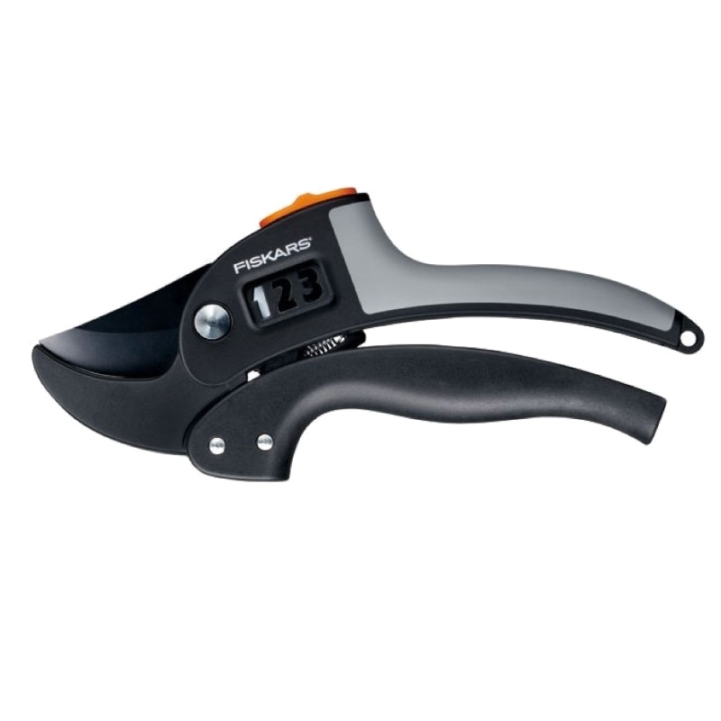 Секатор контактный Fiskars 1000575, с храповым механизмом