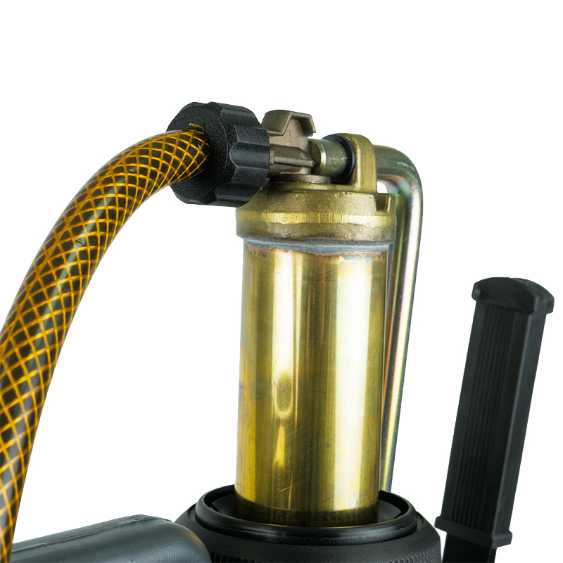 Ручной телескопический опрыскиватель Caiman Telescopic 12M 900127 в Угличе