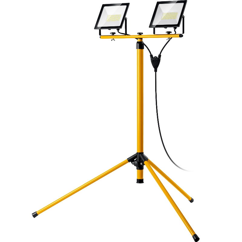 Прожекторы светодиодные на штативе Stayer 56925-2-50 2х50Вт 6500К IP65 16м LED-MAX 4680₽