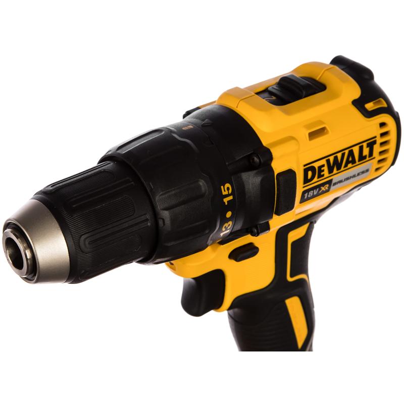 Аккумуляторная дрель-шуруповерт DeWalt DCD777S2TC