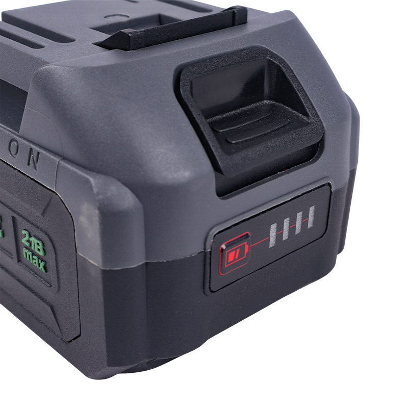 Аккумуляторная батарея Favourite PROFESSIONAL OBS 21/4 PROF, 4 Ач (под Makita LXT) в Череповце