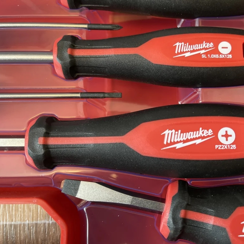 Комплект магнитных отверток Milwaukee 4932472003 в Вологде