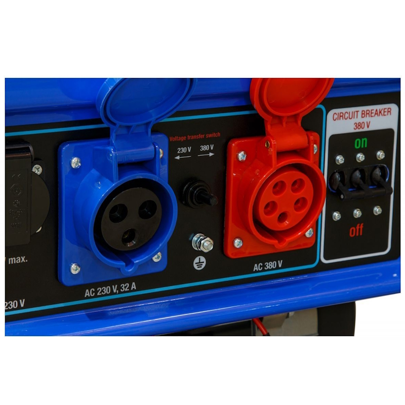 Бензиновый генератор Eco PE-9001E3FP