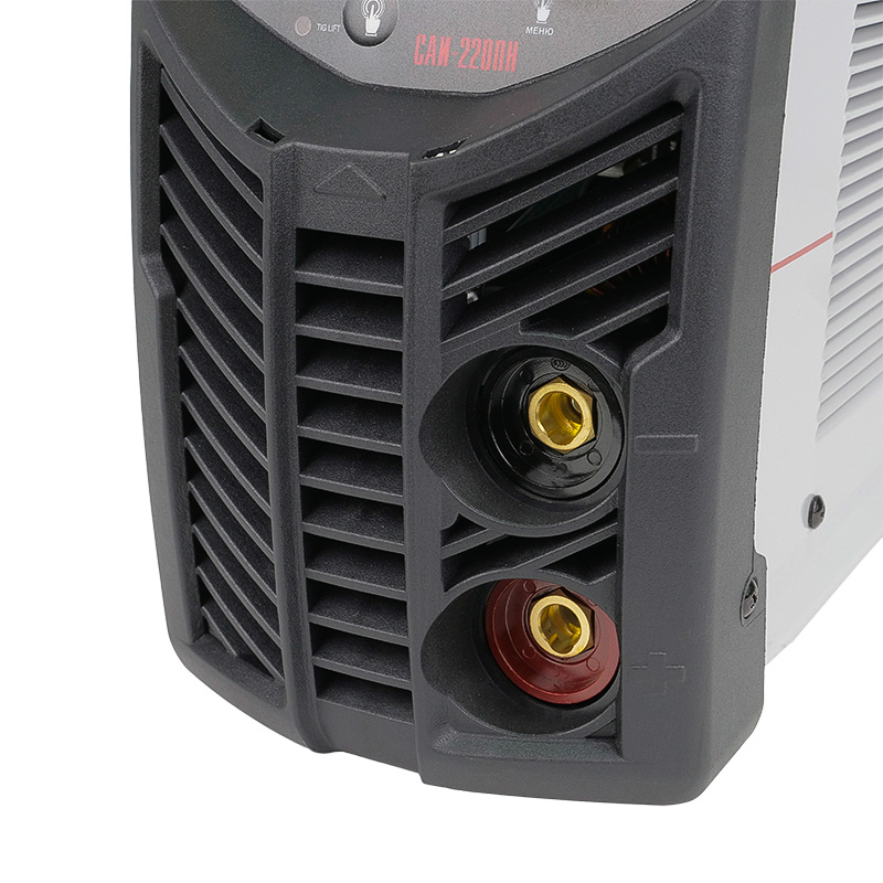 Сварочный инвертор Ресанта САИ 220 ПН ток 220А напряжение 220В