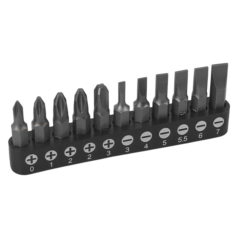Набор ручных инструментов Berger BG Bg151-1214 (вес 12.5 кг, универсальный, 151 предмет: плоскогубцы, ключи, отвертки)
