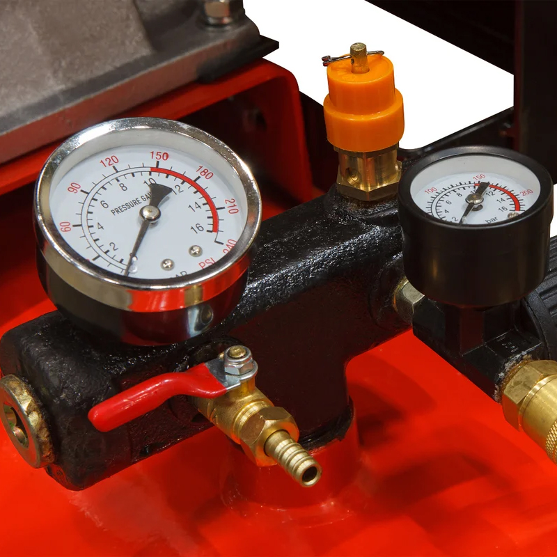 Компрессор ременной HDC Equipment HD-A203  в Ярославле