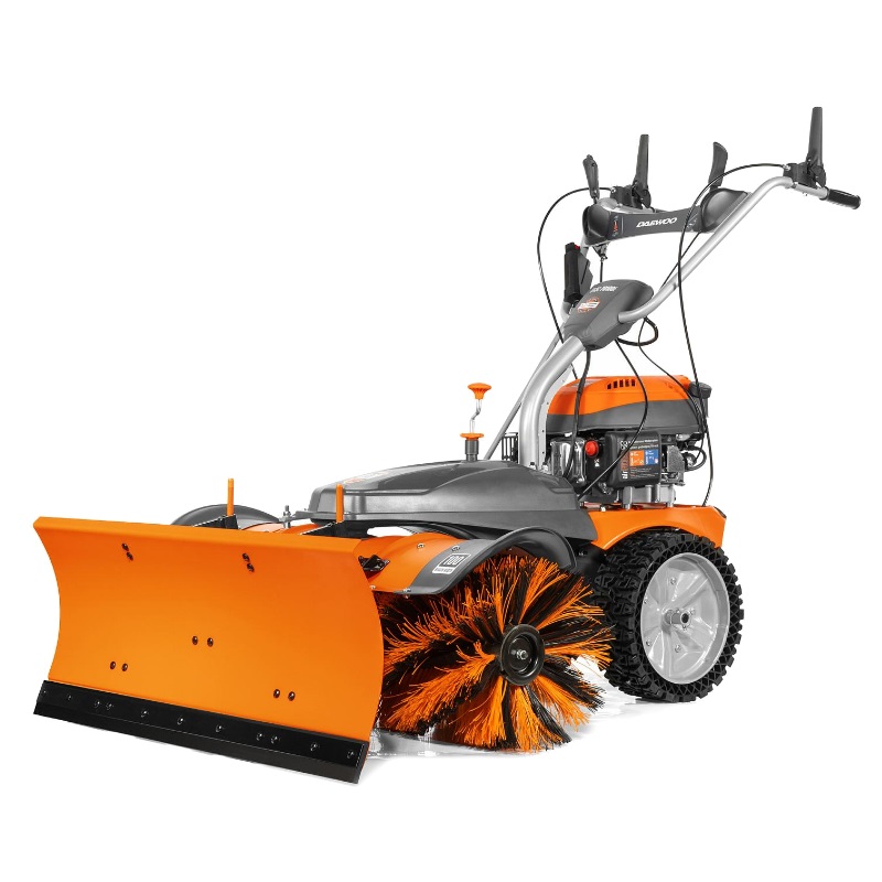 Машина подметальная бензиновая Daewoo DASC 70100E (мощность 7 л.с., вес 86 кг, тяговый привод)