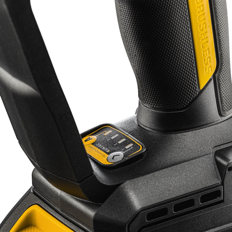 Гайковерт ударный аккумуляторный Runtec RT-IW2101 (PRO 1", 20В, 2*9Ач, 2300Нм) в Твери