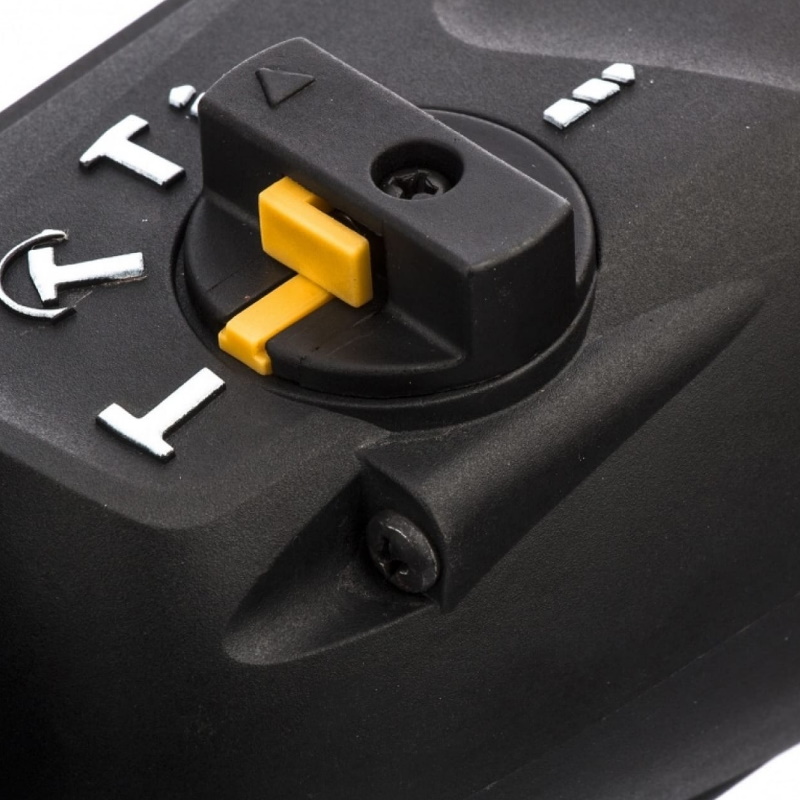 Перфоратор электрический Denzel L RH-1050-26 26608