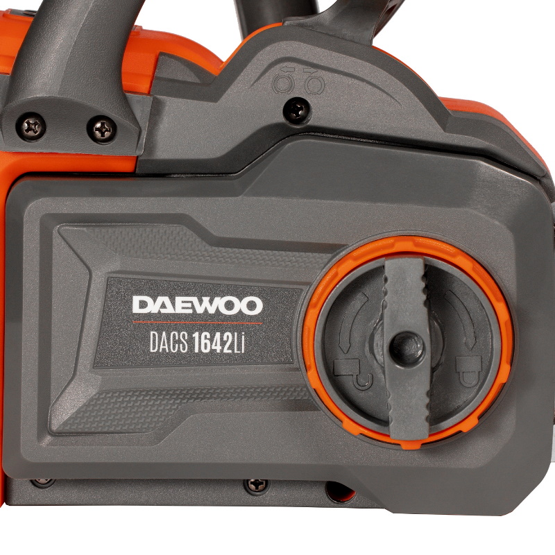 Пила аккумуляторная Daewoo DACS 1642Li  без АКБ и ЗУ в Череповце
