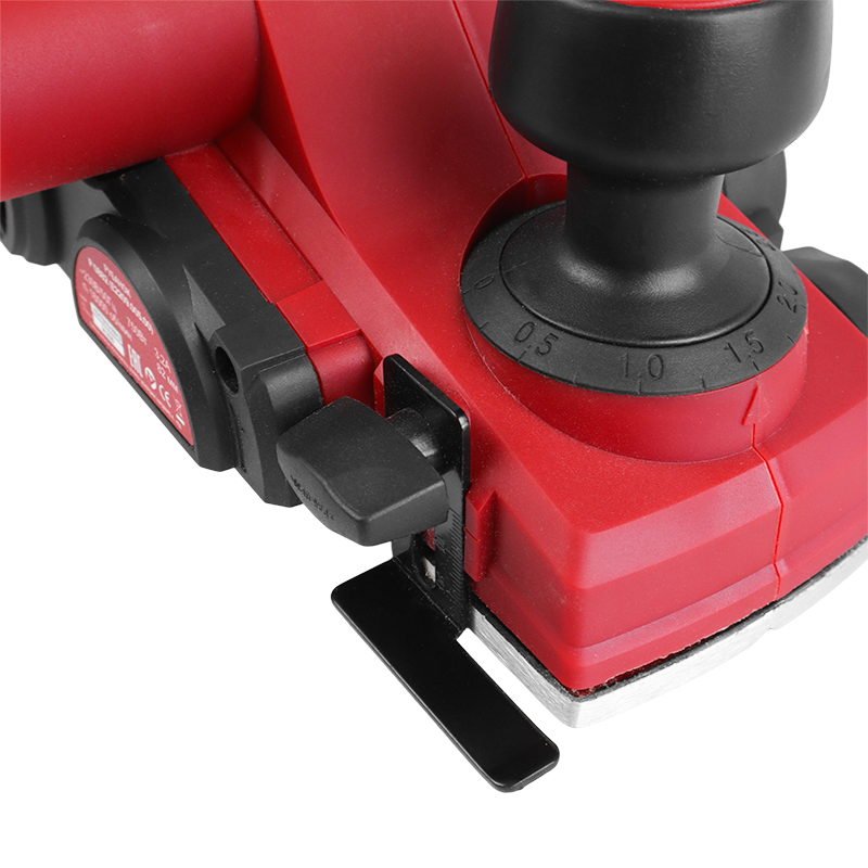 Рубанок Elitech P 0882, 750Вт., ширина-82мм,глуб-3мм