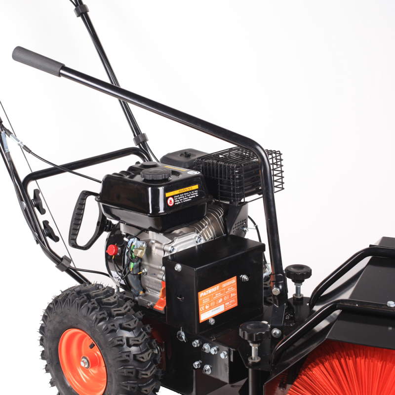 Бензиновый снегоуборщик Patriot PRO 777S 2 насадки (щетки в комплекте)