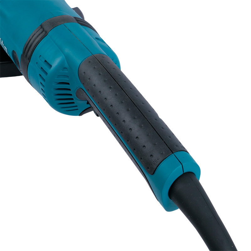 Угловая шлифмашина (болгарка) Makita GA9040SF01, 230 мм, 2600 Вт, плавный пуск в Твери