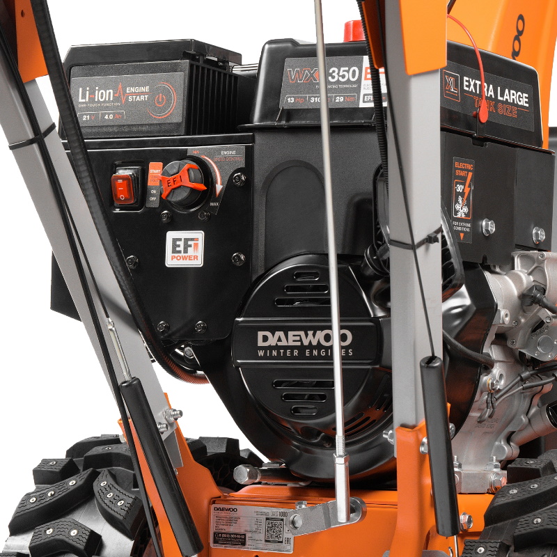 Снегоуборщик бензиновый Daewoo DAST 1080 EFI, 13 л.с, 310 см3, ширина уборки 77 см, выброс снега 16 м в Туле