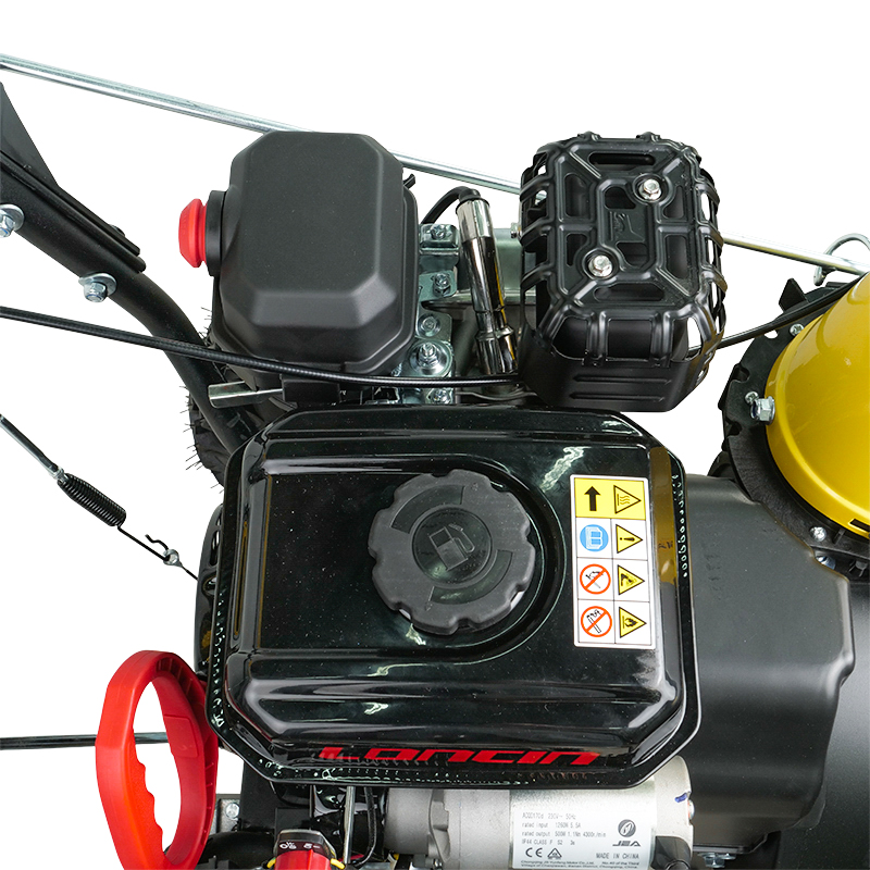 Снегоуборщик бензиновый Snirrex SLC 7066XT LONCIN 196 куб.см, 6,5 л.с, захват 660х510; 6/2; фара , подогрев ручек в Череповце