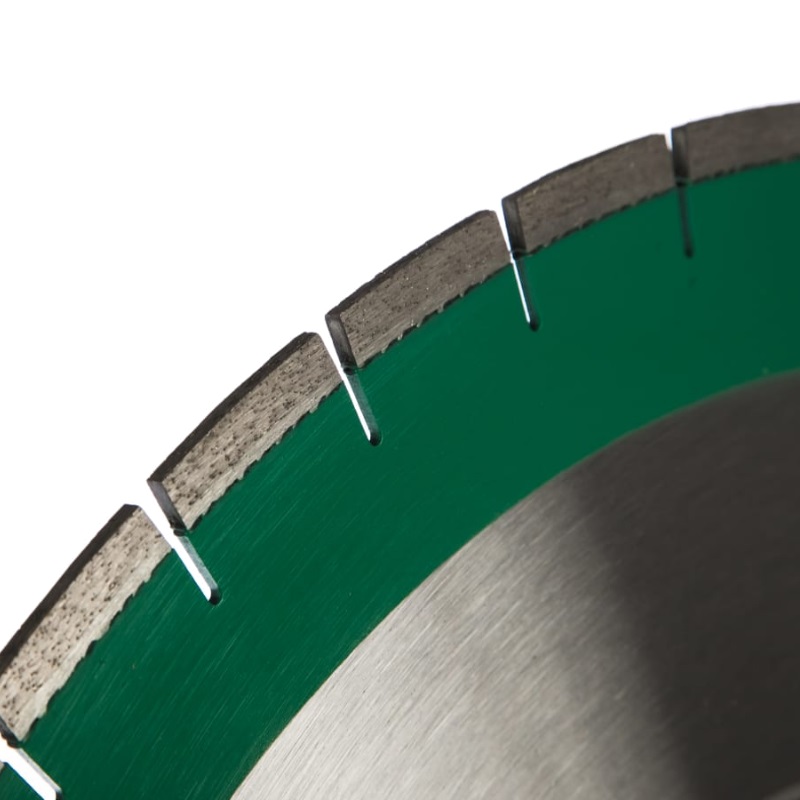 Алмазный диск Diam Гранит Master Line 000601 (600x4,2x10x90/50 мм)