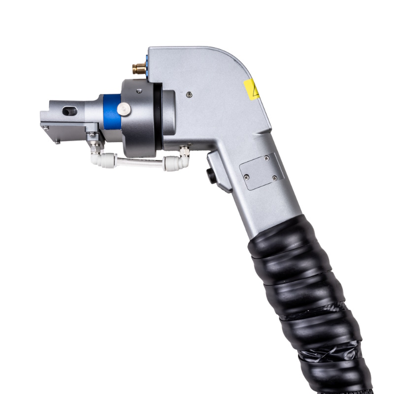 Аппарат для ручной лазерной очистки FoxWeld LASER 1500-1-МТ 9304 в Иваново