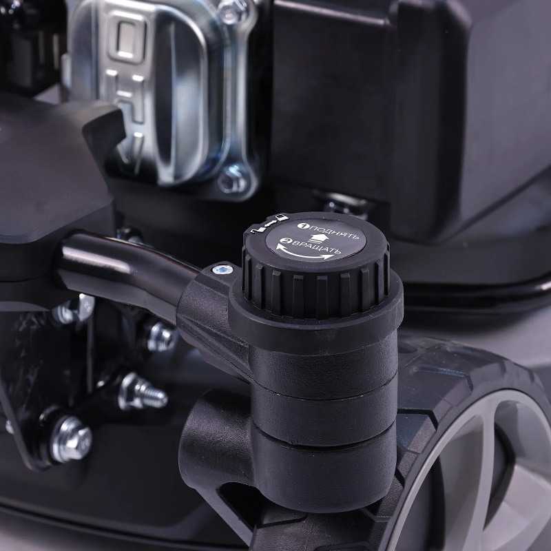 Газонокосилка бензиновая EVOline LMG 51 CVE TURN, 5,6 л.с., ширина скашивания 51 см, самоходная в Коврове